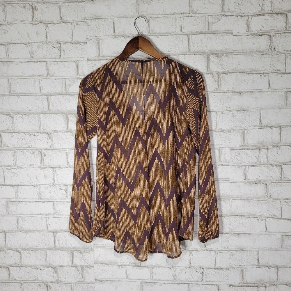 Daytrip long sleeve beaded top blouse - Picture 9 of 15